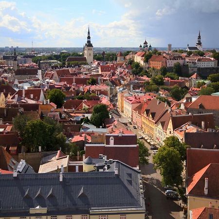 The Goldsmiths' Old Town Tallinn Treasure Exterior photo