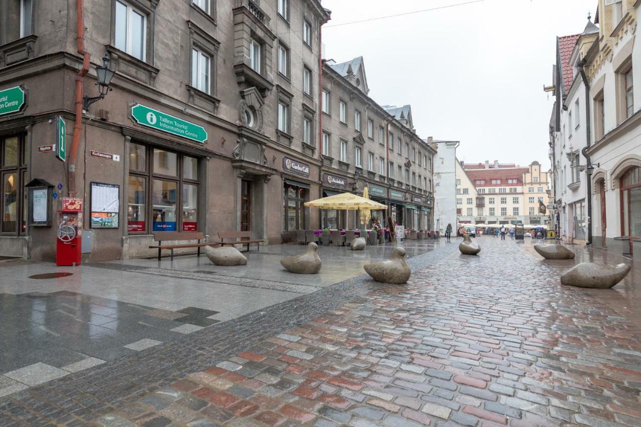 The Goldsmiths' Old Town Tallinn Treasure Exterior photo